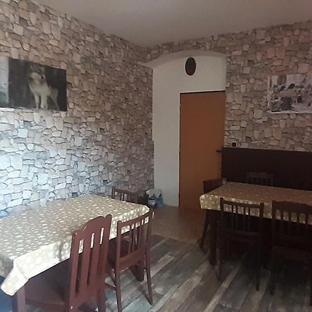 Penzion U Draci Skaly Hotel Svojse Exterior foto